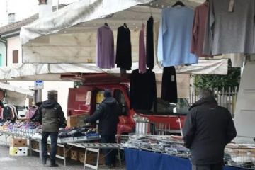 spostamento banchi mercato settimanale del giovedi da via Manara a Piazza Vittorio Emanuele II da giovedi 5 marzo